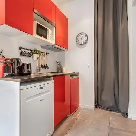 Le Cocon Lumiere Apartment